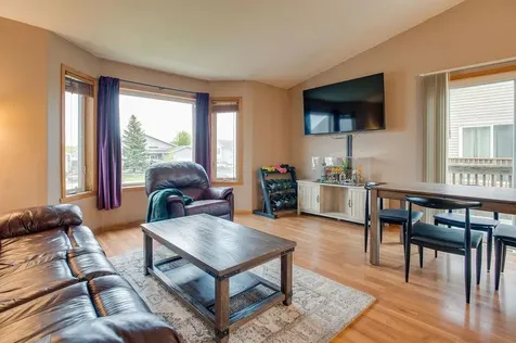 4711 Harvest Drive S Fargo ND 58104