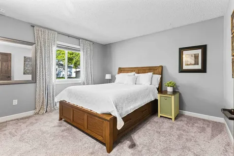 2954 Heatherwood Circle S Moorhead MN 56560