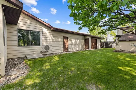 2954 Heatherwood Circle S Moorhead MN 56560