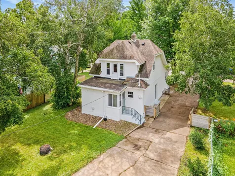 1221 4th Street E Saint Paul MN 55106