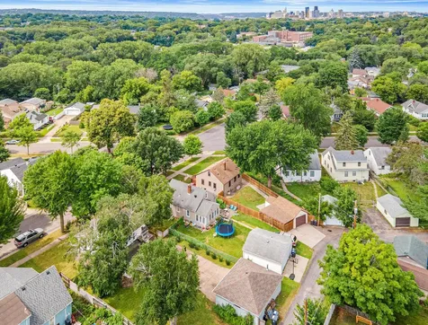 1221 4th Street E Saint Paul MN 55106