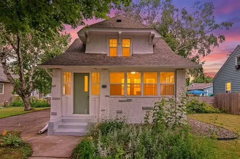 1221 4th Street E Saint Paul MN 55106