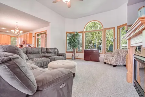 4009 Evermoor Parkway Rosemount MN 55068