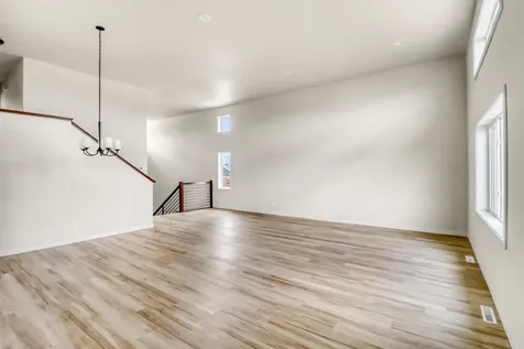 1154 60th Avenue W West Fargo ND 58078