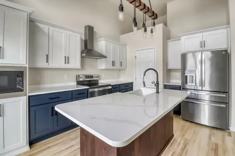 1154 60th Avenue W West Fargo ND 58078