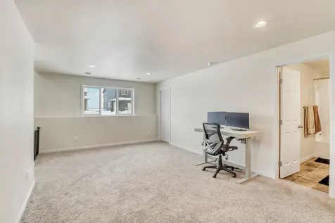 1154 60th Avenue W West Fargo ND 58078