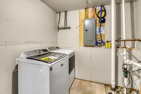1154 60th Avenue W West Fargo ND 58078