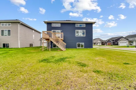1154 60th Avenue W West Fargo ND 58078