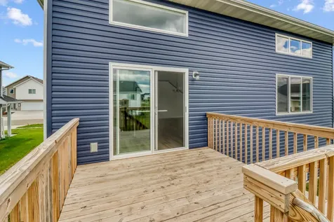 1154 60th Avenue W West Fargo ND 58078