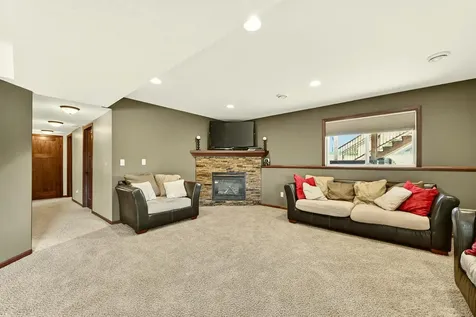 1983 Fieldstone Road SW Rochester MN 55902