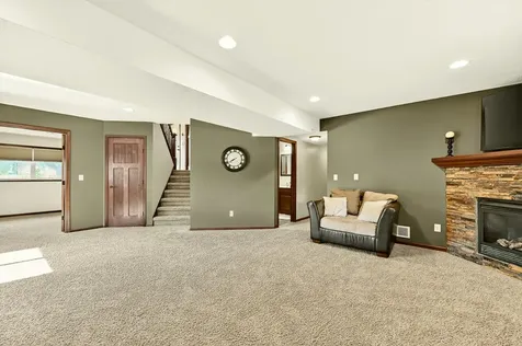 1983 Fieldstone Road SW Rochester MN 55902
