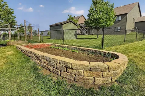 1983 Fieldstone Road SW Rochester MN 55902