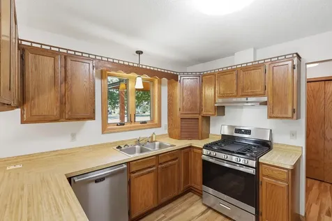7892 172nd Street W Lakeville MN 55044