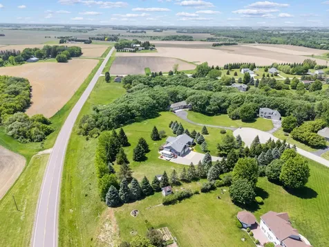 23373 616th Street Mantorville MN 55955