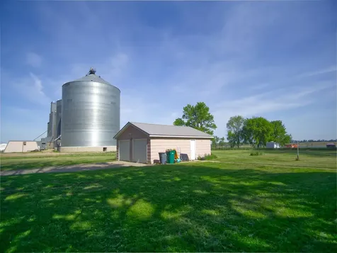 322 2nd Street NE Lidgerwood ND 58041