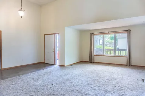 707 7th Street Chaska MN 55318