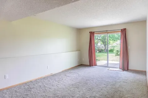 707 7th Street Chaska MN 55318