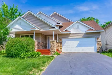 707 7th Street Chaska MN 55318