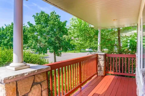 707 7th Street Chaska MN 55318