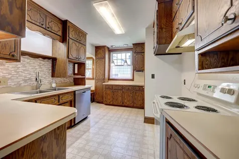 4020 Washburn Avenue N Minneapolis MN 55412