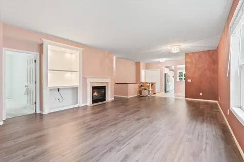 1680 Oakbrooke Court Eagan MN 55122