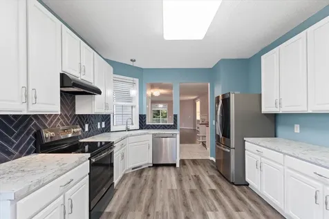 1680 Oakbrooke Court Eagan MN 55122