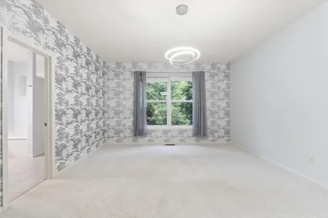 1680 Oakbrooke Court Eagan MN 55122