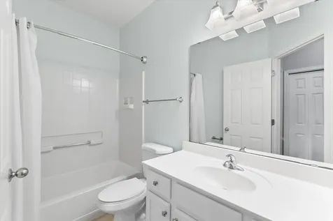1680 Oakbrooke Court Eagan MN 55122