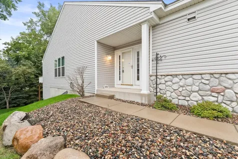 1680 Oakbrooke Court Eagan MN 55122