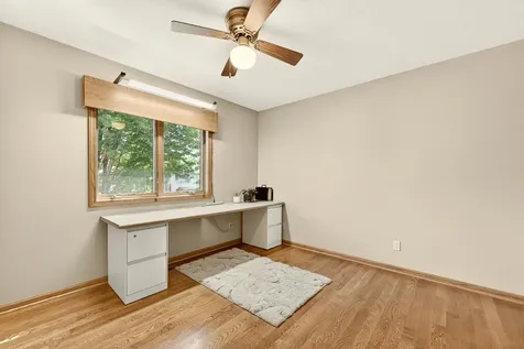 906 Bucknell Boulevard SE Stewartville MN 55976