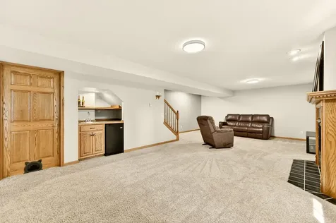 906 Bucknell Boulevard SE Stewartville MN 55976