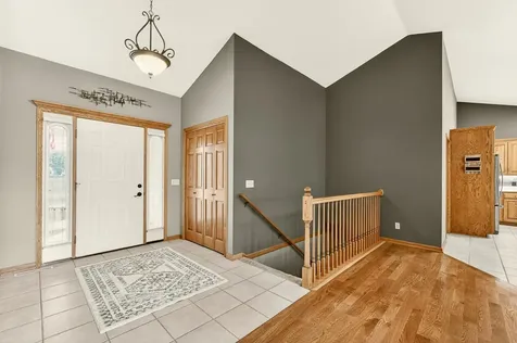 906 Bucknell Boulevard SE Stewartville MN 55976