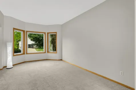 705 Granite Drive Eagan MN 55123