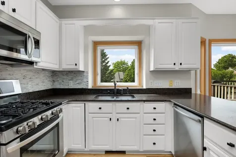 705 Granite Drive Eagan MN 55123