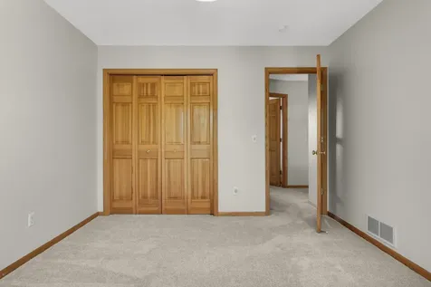705 Granite Drive Eagan MN 55123
