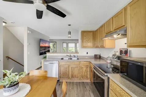 4821 Elm Drive N Hugo MN 55038
