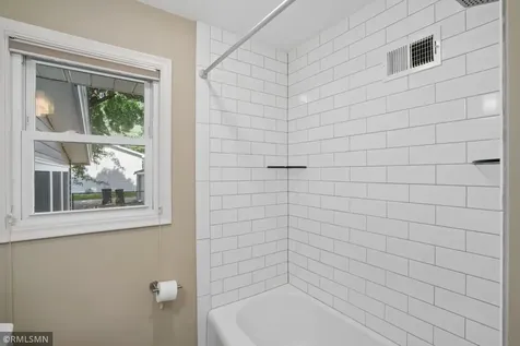5101 Sheridan Avenue N Minneapolis MN 55430