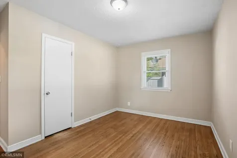 5101 Sheridan Avenue N Minneapolis MN 55430