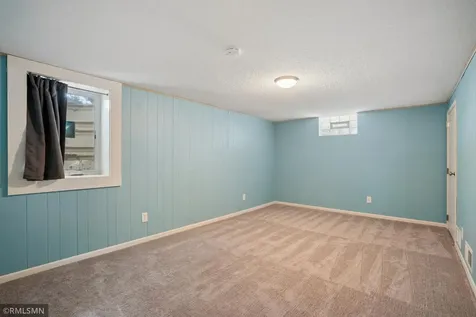 5101 Sheridan Avenue N Minneapolis MN 55430