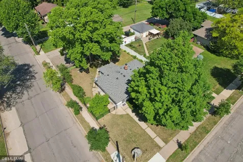5101 Sheridan Avenue N Minneapolis MN 55430
