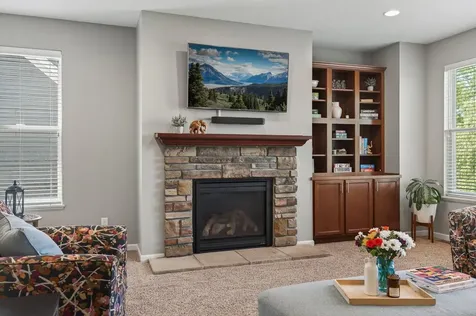 998 Inspiration Parkway N Bayport MN 55003