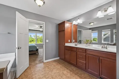 998 Inspiration Parkway N Bayport MN 55003