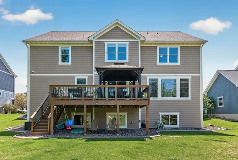 998 Inspiration Parkway N Bayport MN 55003