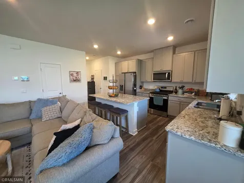 13808 Kaylemore Trail Rosemount MN 55068