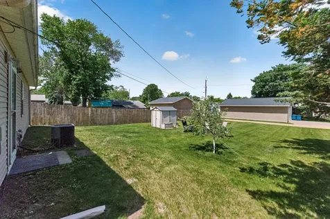 419 7th Avenue W Shakopee MN 55379