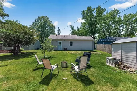 419 7th Avenue W Shakopee MN 55379