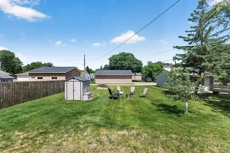 419 7th Avenue W Shakopee MN 55379