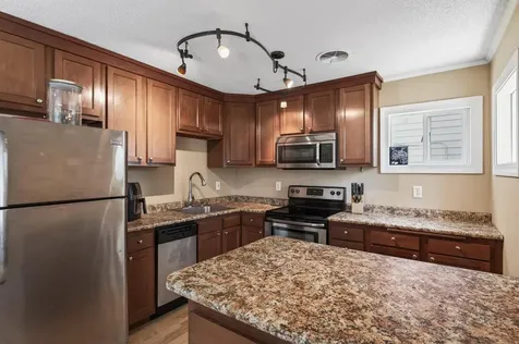 419 7th Avenue W Shakopee MN 55379