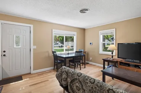 419 7th Avenue W Shakopee MN 55379