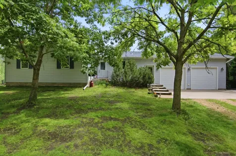 15381 670th Street Wabasha MN 55981